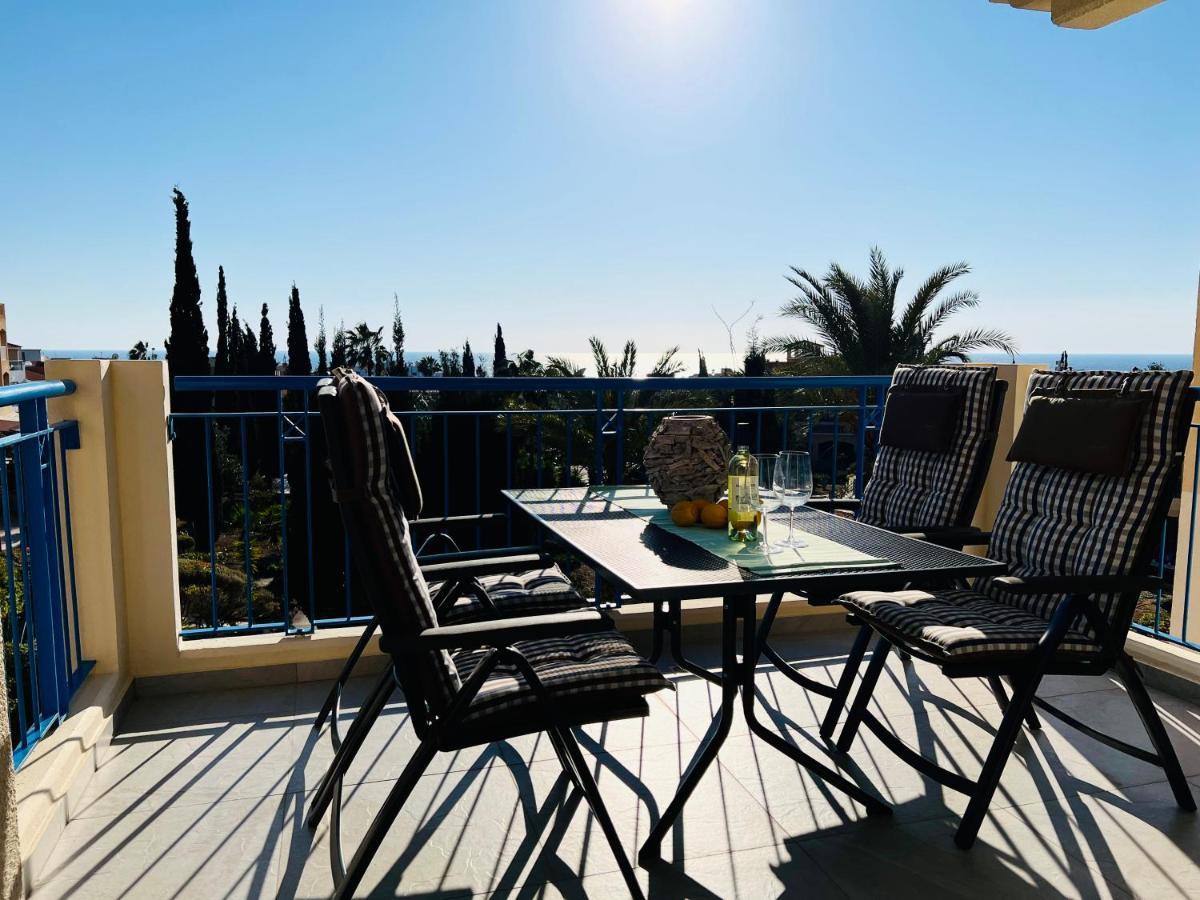 Ocean Sunset Apartment Paphos Exterior photo